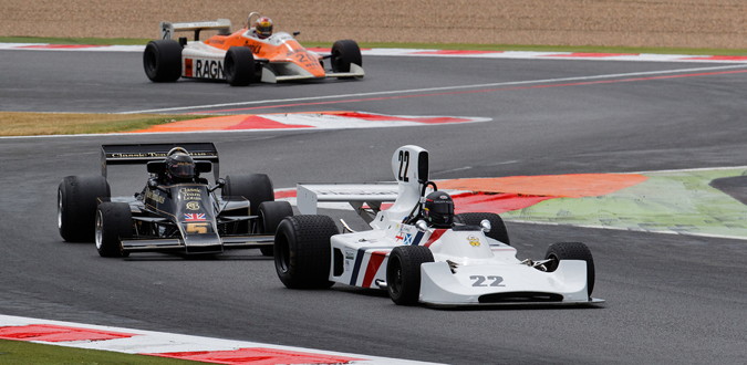 f1 vintage car race